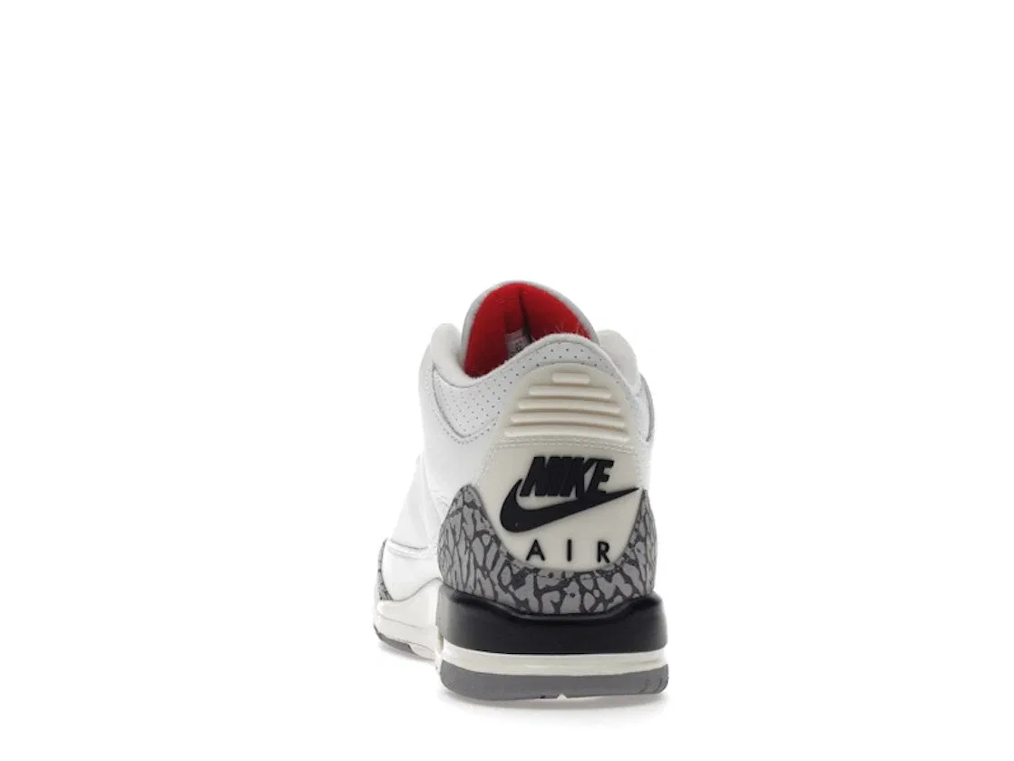 Детские кроссовки Lifestyle с принтом слоновьей кожи Jordan 3 Retro Jordan, Summit White Fire Red Black Cement Grey — фото 4