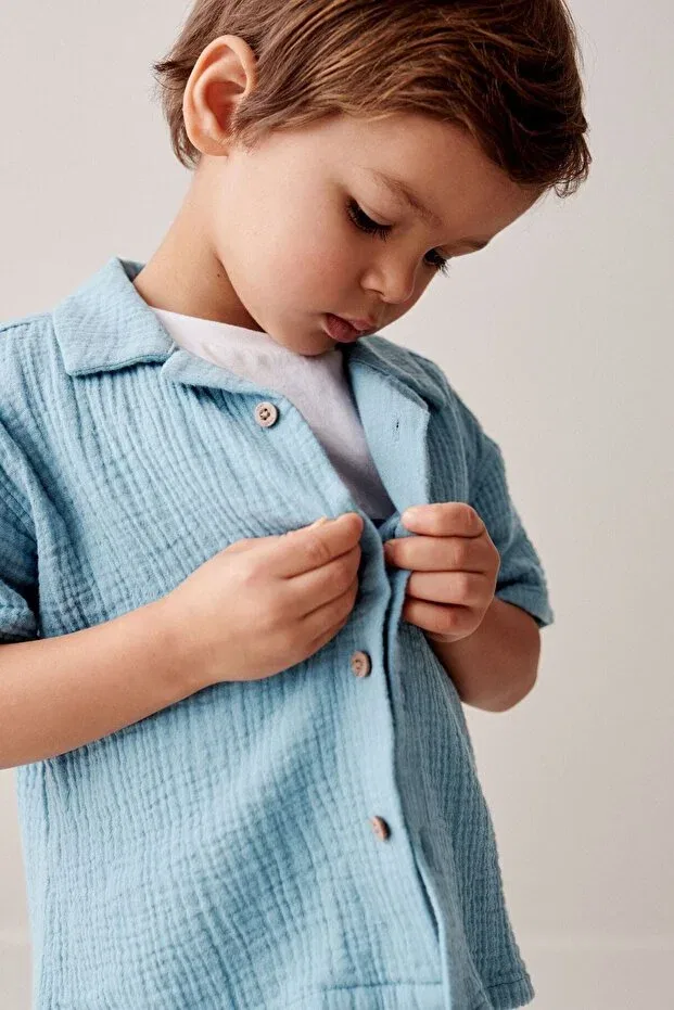 Детский комплект из рубашки и шорт с принтом 3-piece set Next Baby, Blue — фото 4