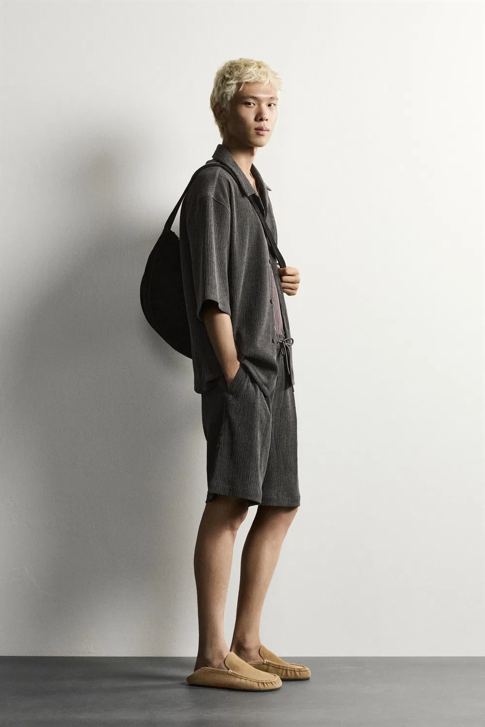 Текстурированная рубашка свободного кроя ZARA, Anthracite Grey — фото 4