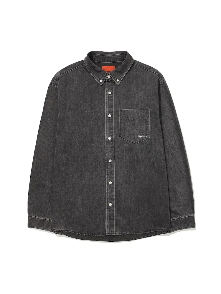 Женская джинсовая рубашка полуприлегающего силуэта Essential Semi Oversized Denim Shirt SUPERDRY, Black — фото 2