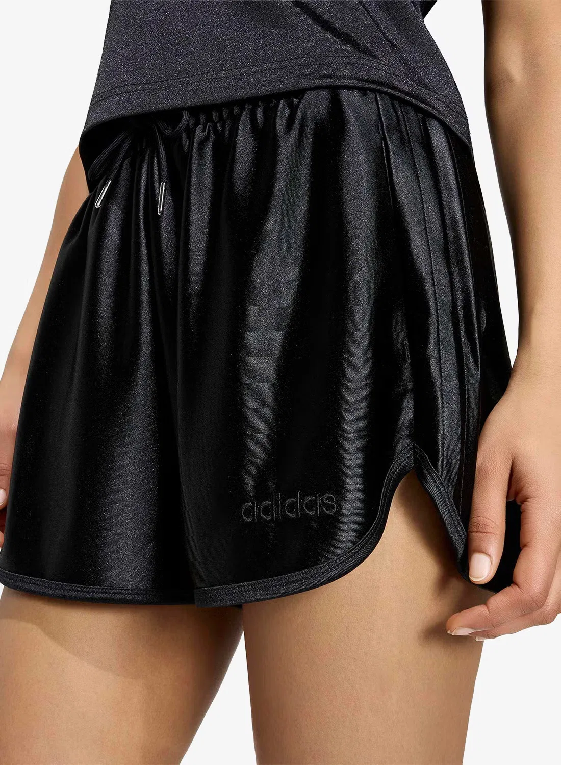 Шорты свободного кроя с атласной отделкой Seasonal Essentials, Adidas, черный — фото 3