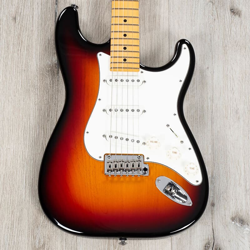 

Электрогитара Suhr Classic S SSS Guitar, Maple Fretboard, 3-Tone Burst