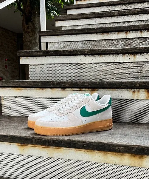 AIR FORCE 1 '07 LV8