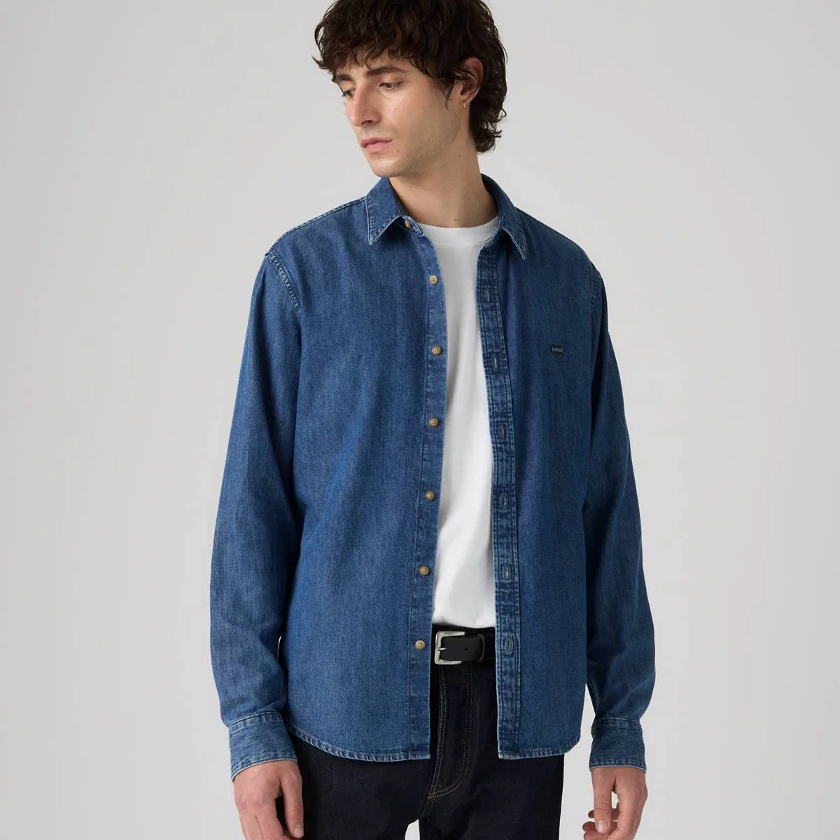 Стандартная рубашка Battery Housemark Levi's, Tom Mid Wash - Medium Wash