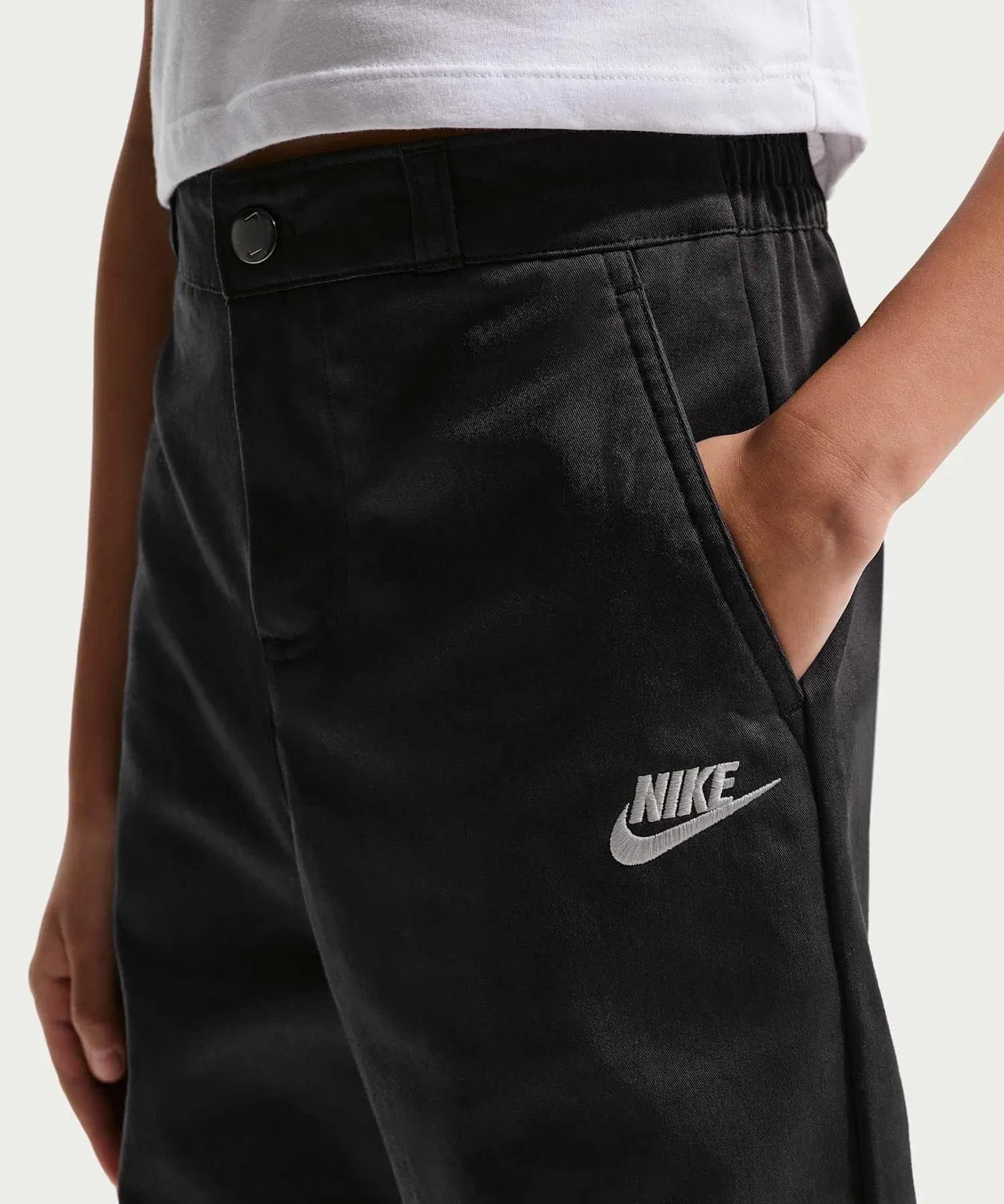 Детские спортивные брюки Nike Sportswear Club Woven Everyday Pants, Черный — фото 4