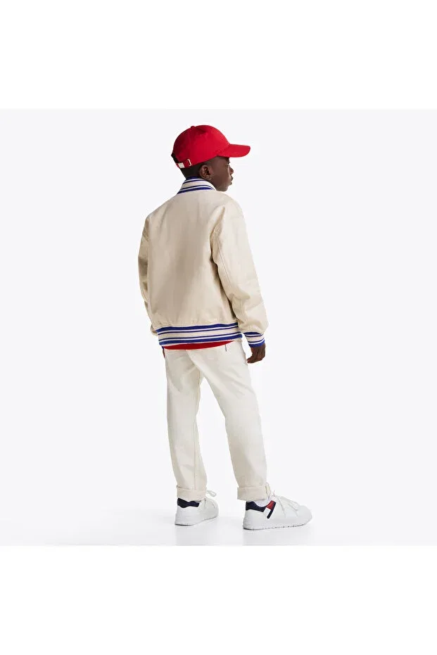 Бежевая куртка-бомбер с твиловой нашивкой для детей Tommy Hilfiger — фото 2