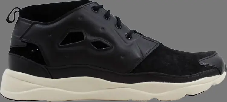 

Кроссовки furylite chukka l Reebok, черный