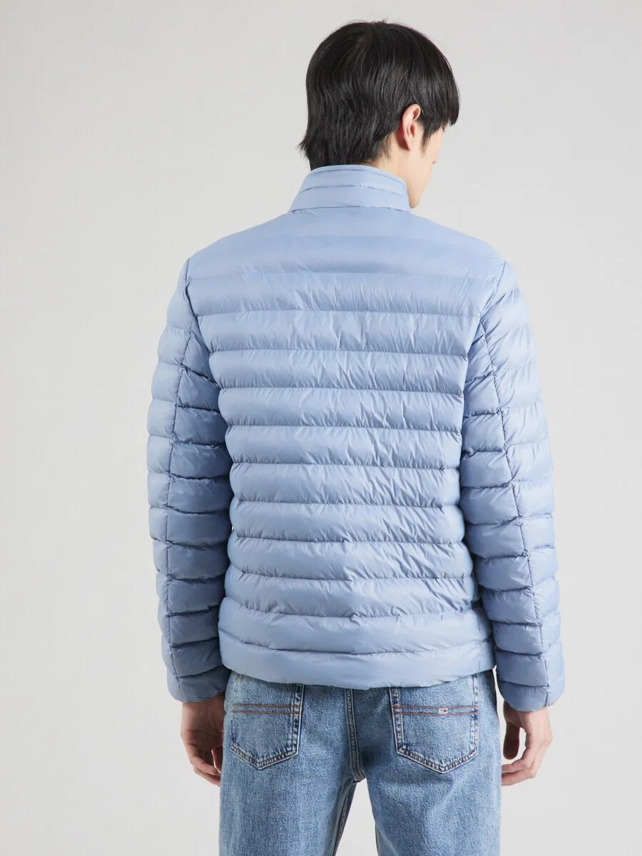 Куртка TOMMY HILFIGER Between-Season Jacket 'Packable Flag Embroidery Padded' небесно-голубого цвета — фото 4