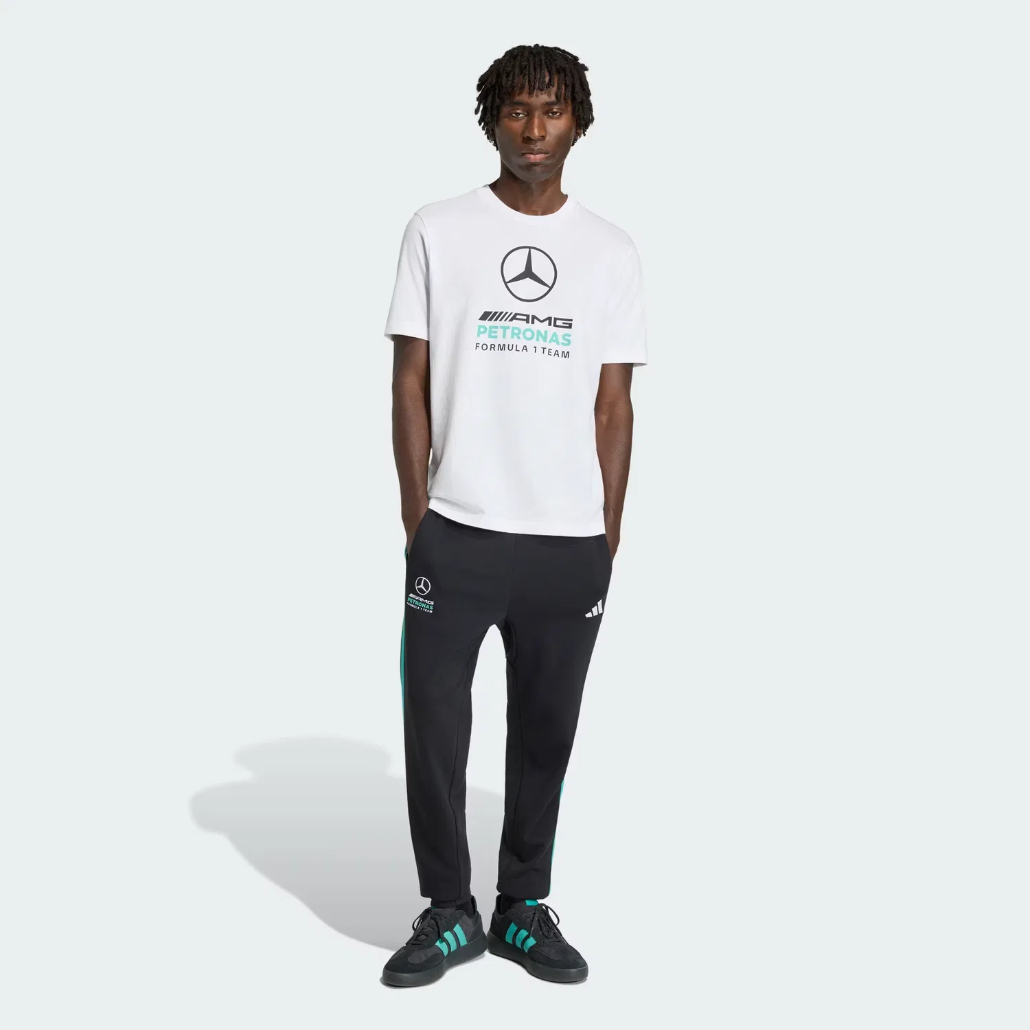 Мужская футболка с вышитым логотипом Mercedes - AMG Petronas Formula 1 Team DNA Graphic Adidas Performance, белый/semi mint rush — фото 4