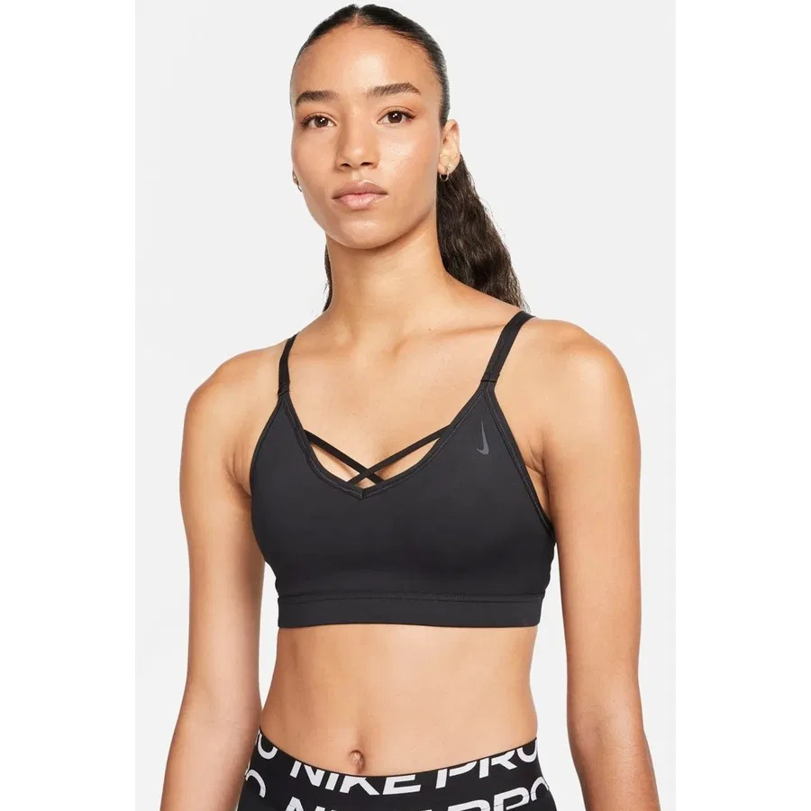 Спортивный топ без рукавов с V-образным вырезом Nike Yoga Dri Fit Indy Strappy Bra, Черный