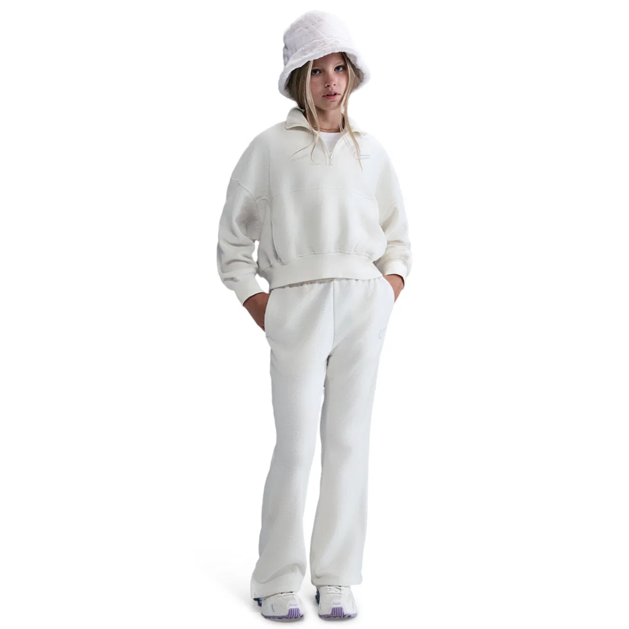 Детская кофта с четверть-застежкой Nike NSW Fleece Long Sleeve Quarter-Zip, цвет Soft Pearl/White — фото 4