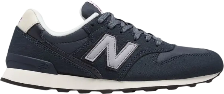 

Кроссовки New Balance Wmns 696, темно-синий