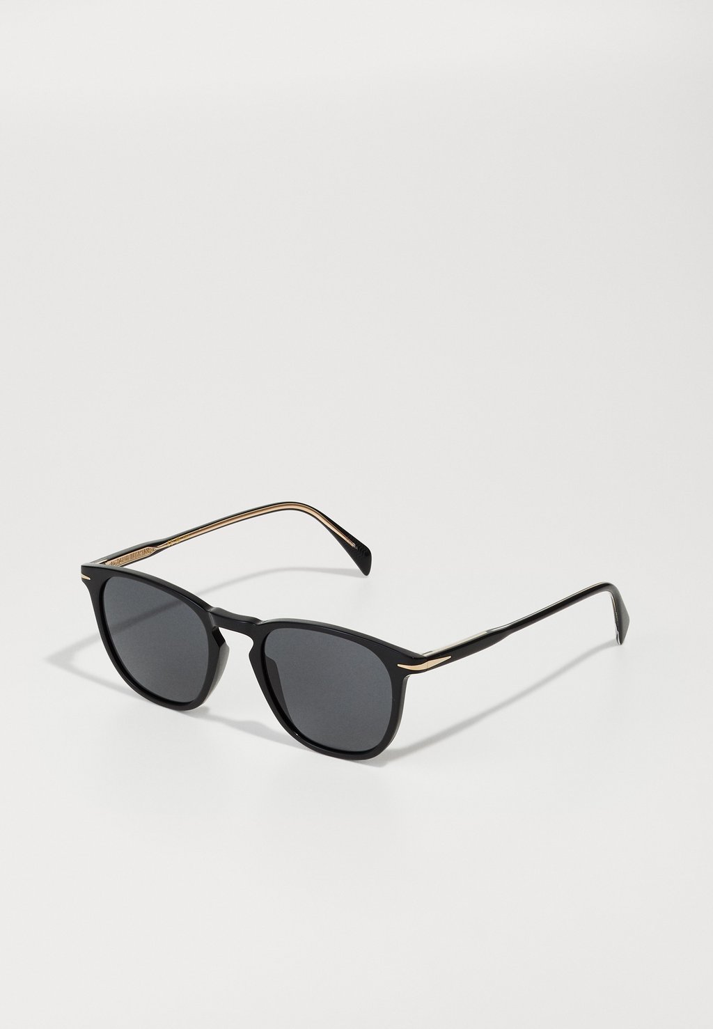

Солнцезащитные очки Eyewear by David Beckham, черный