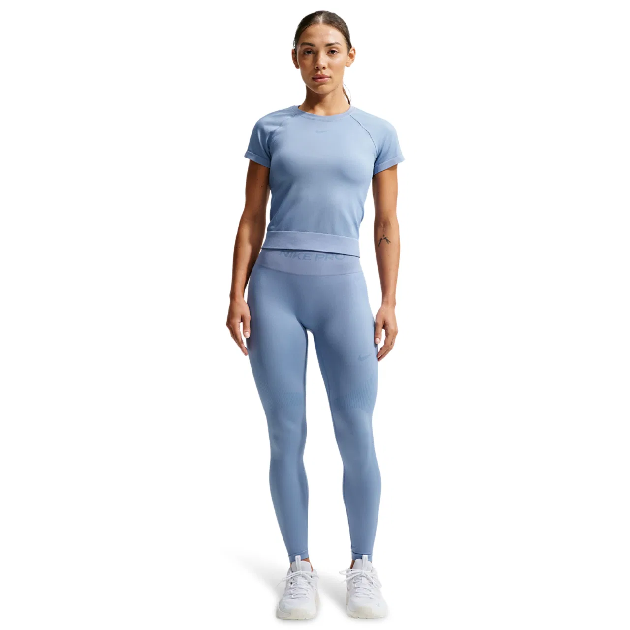 Женская футболка с длинным рукавом Nike Pro Dri-FIT Seamless SS Top, Nike, Work Blue — фото 3