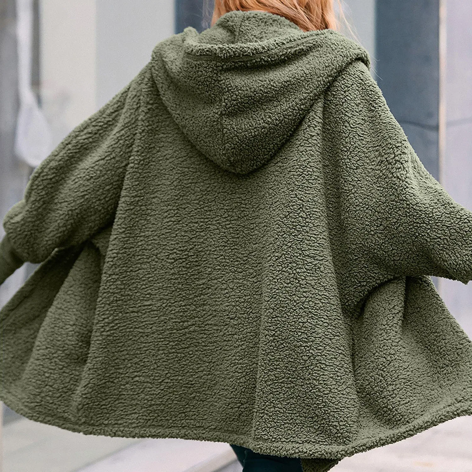 Женское утепленное пальто-кардиган с капюшоном Oversized Fleece Hooded Jacket, Verde — фото 4