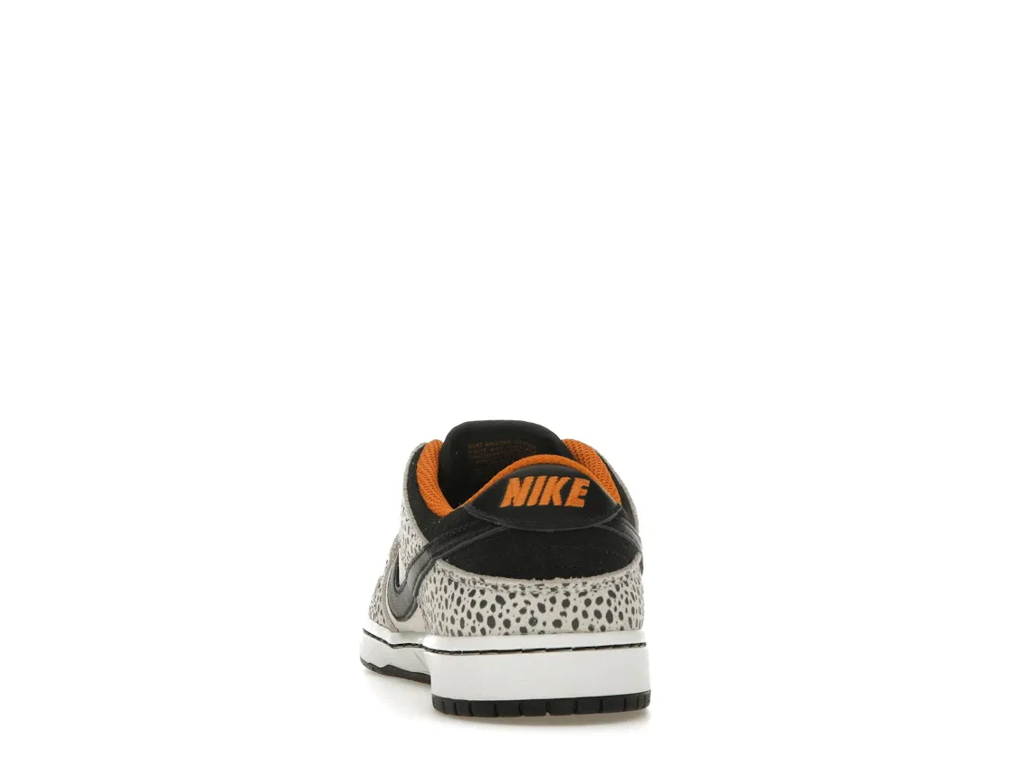 Детские кроссовки с принтом Nike SB Dunk Low Nike, Phantom/Black/Monarch/Summit White/Chlorine Blue — фото 4