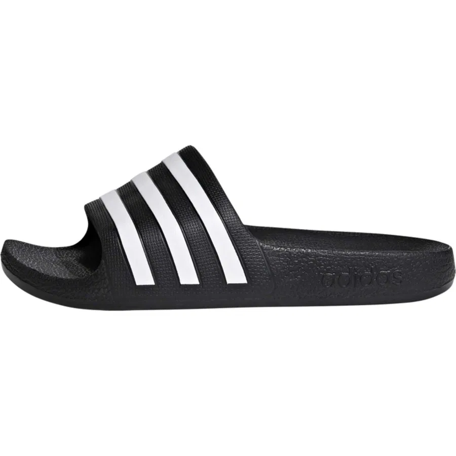 Детские спортивные шлепанцы с ремешками adidas Sportswear F35556 Adilette Aqua Slides Kids, Черно-белый — фото 3