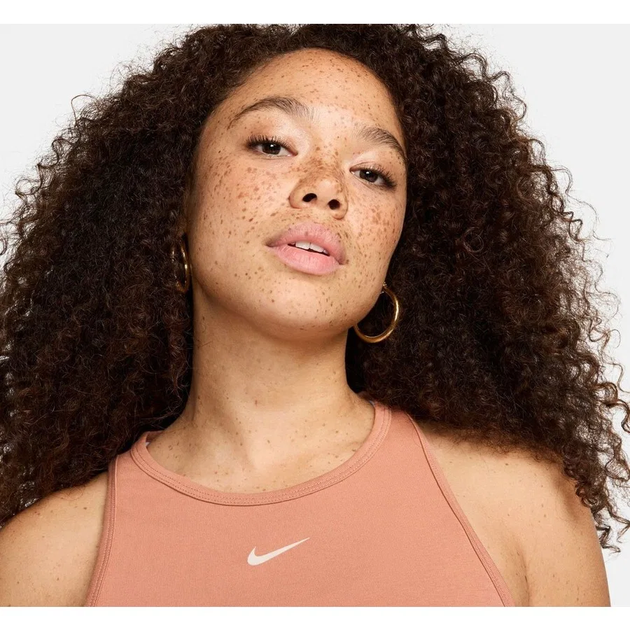 Матовое хлопковое топ-кроп с бретельками Nike Sportswear Tank, Лососевый — фото 4