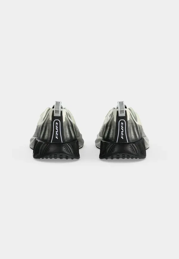 Кроссовки из текстиля и синтетики Nike Sportswear, белый/черный/темно-серый — фото 4