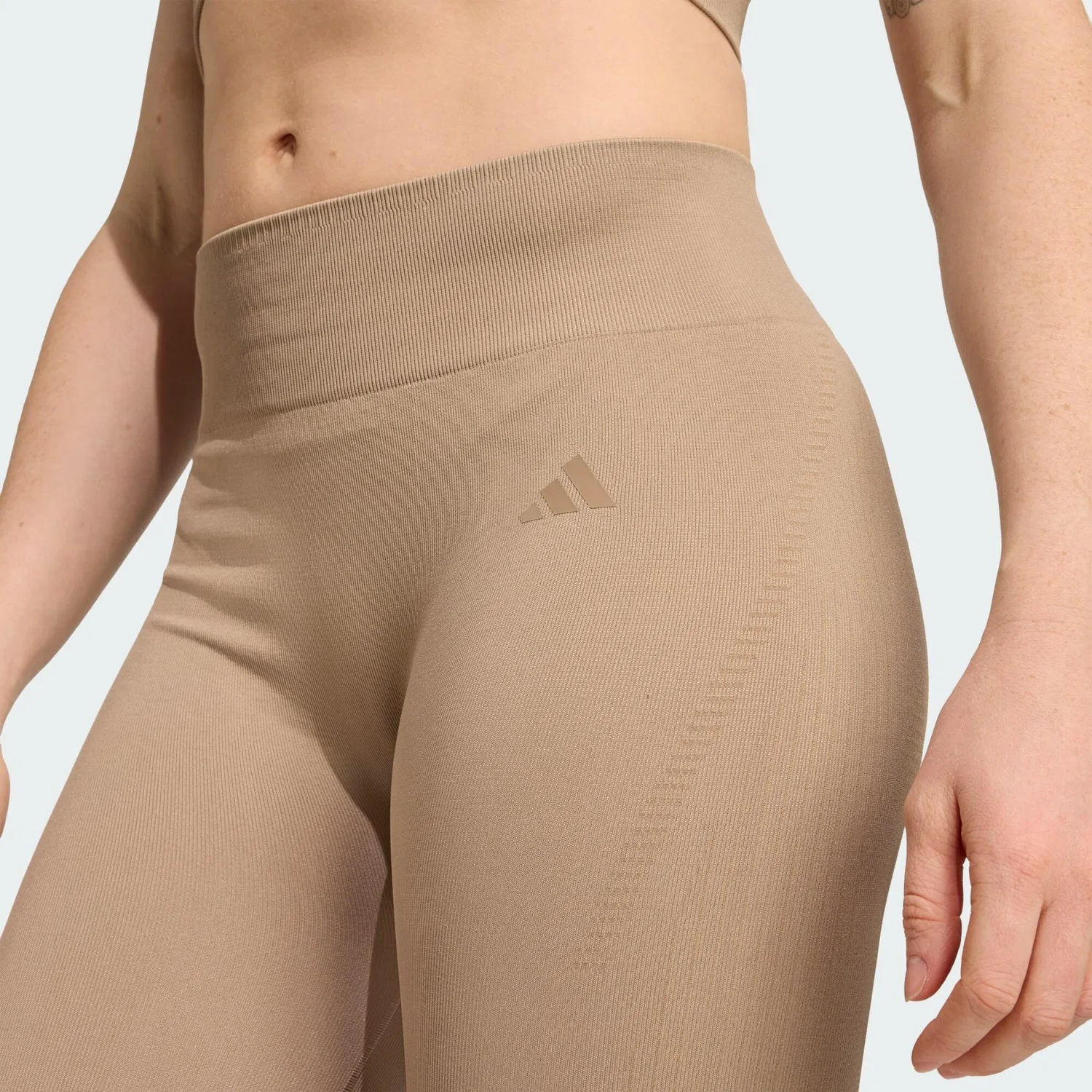 Женские леггинсы бесшовные Workout Essentials Leggings Adidas, Braun — фото 4