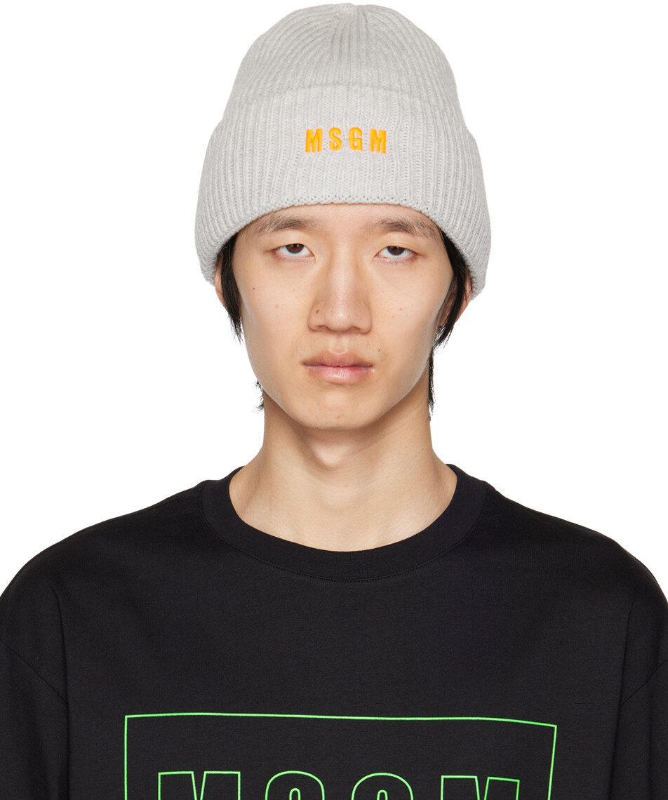 

Серая шапка с вышитым логотипом MSGM