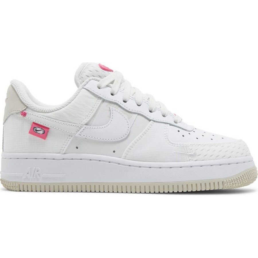 

Кроссовки Nike Wmns Air Force 1 '07 LX, белый/мультиколор