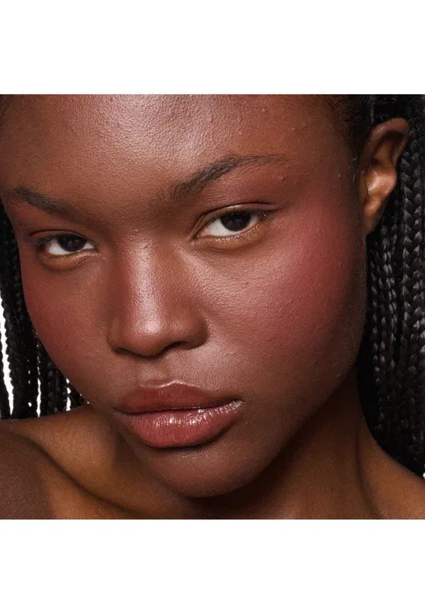 Румяна пудровые 4.5 г Skinfinish Colourstruck Blush Mac raizin the roof, цвет raizin the roof — фото 4