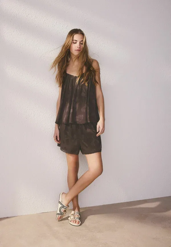 Пижамный комплект, флоральный принт, Pyjama set, Next, chocolate brown, коричневый/шоколадный