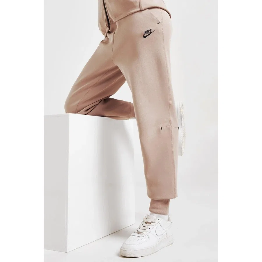 Спортивные штаны свободного кроя Tech Fleece Loose Fit Nike, Розовый — фото 4