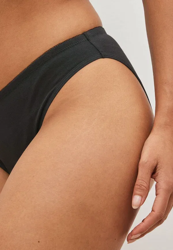 Комплект из 3 трусов хлопковый Body-hugging Medium flow essential period knickers Next, черный — фото 3