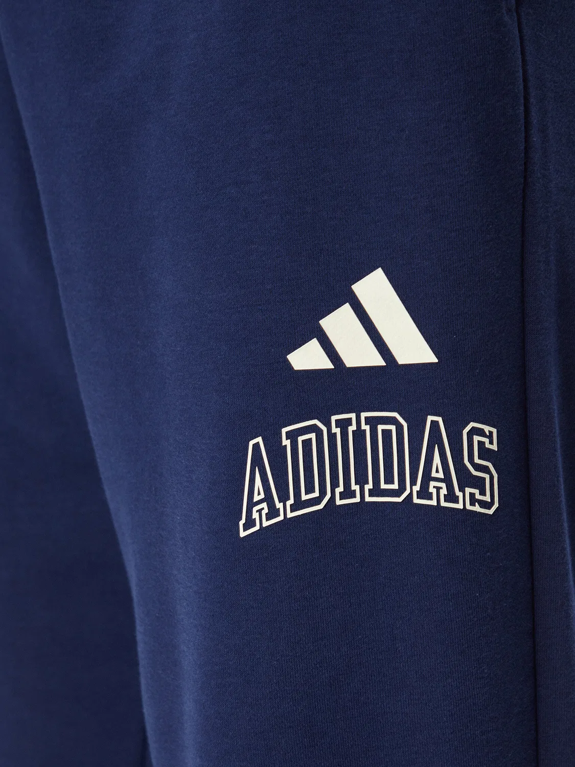 Мужские спортивные штаны стандартного кроя Seasonal Essentials Collegiate French Terry Cuffed Adidas, темно-синий — фото 4
