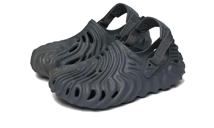 Детские повседневные клоги Pollex Clog Salehe Bembury Crocs, Schwarz — фото 2