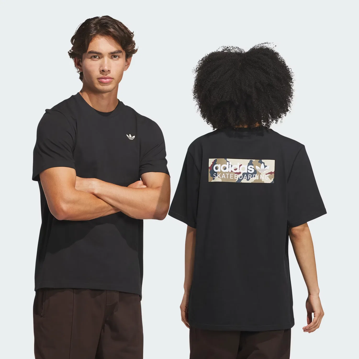 Футболка с камуфляжным принтом Skateboarding Camo Logo Tee Adidas Originals, черный