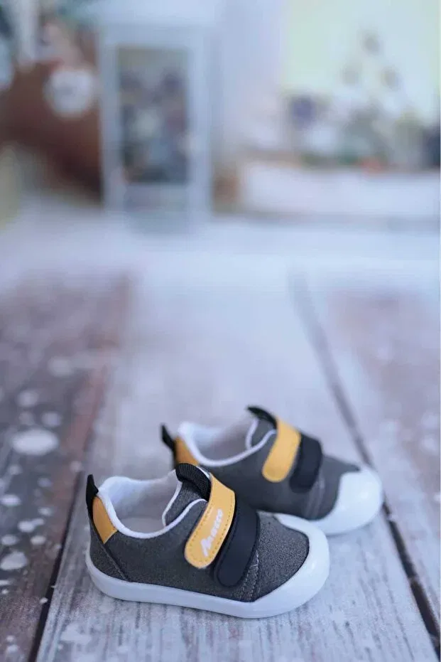 Детские туфли для мальчиков ортопедические Macco Shoes, Smoked Black Yellow