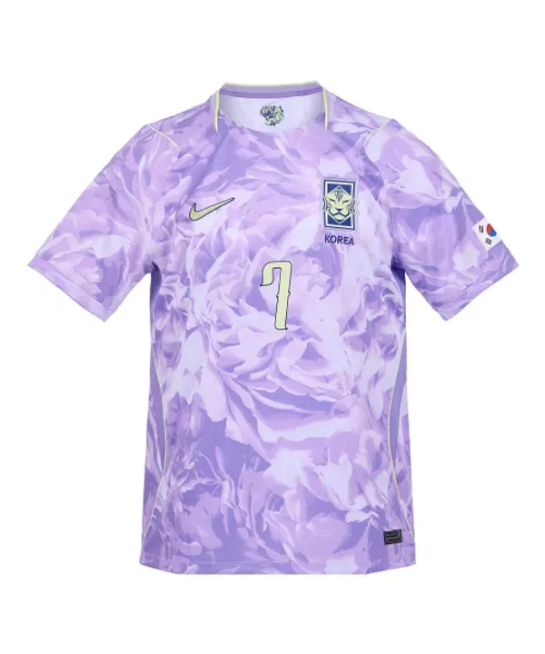 Футбольная реплика джерси Nike 2026 Stadium Away Dri-FIT, космический пурпурный/аметистовый оттенок/глобальный синий/лаймово-зеленый
