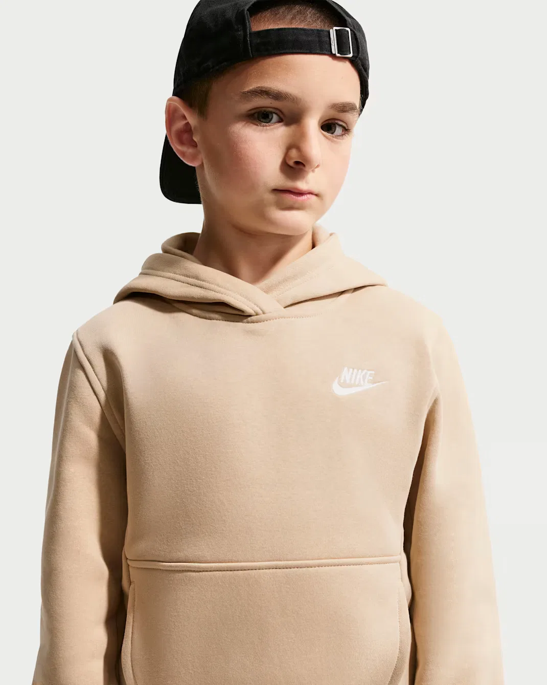 Толстовка с капюшоном для детей постарше Nike Sportswear Club Fleece, Linen/White — фото 3