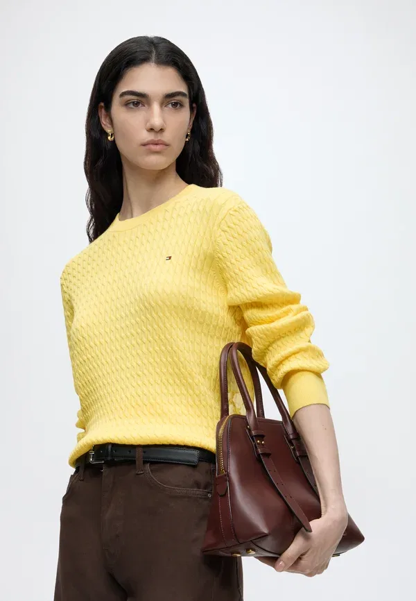 Джемпер с косами Cable fine sweater Tommy Hilfiger, citronella — фото 4