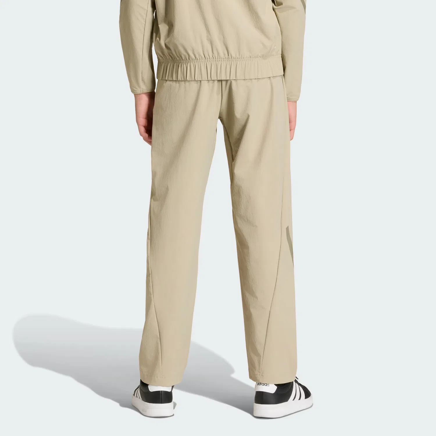Детские спортивные брюки свободного кроя Z.N.E. Woven Travel Adidas Sportswear, Wonder Cargo/Clay — фото 4