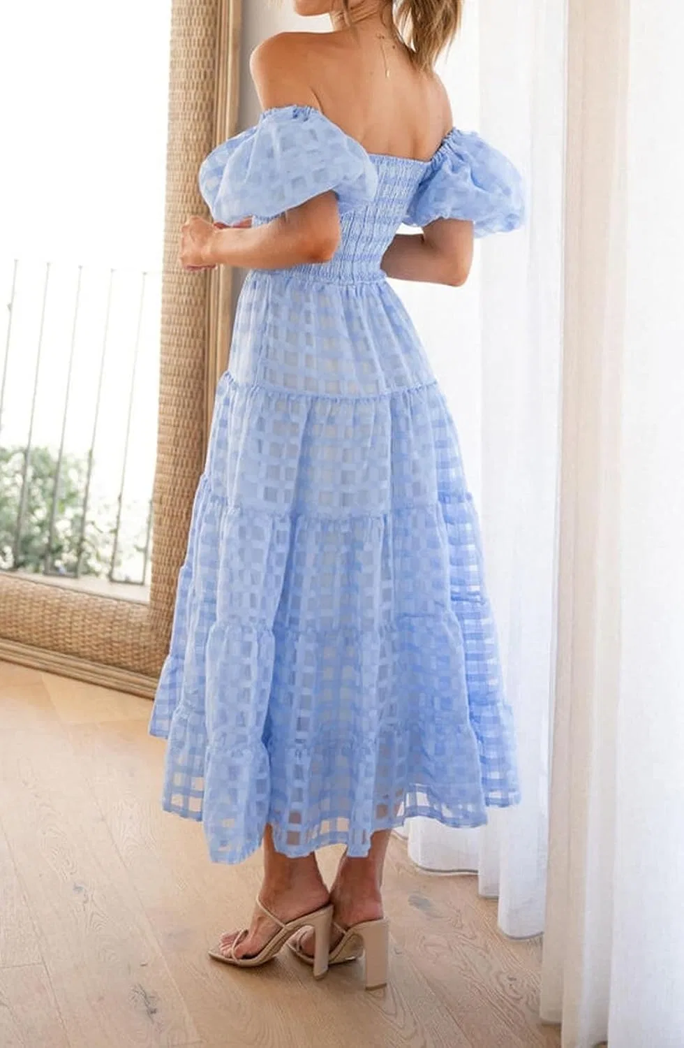 Женское платье-миди с открытыми плечами, с принтом, Off Shoulder Short Puff Sleeve Mesh Dress — фото 2
