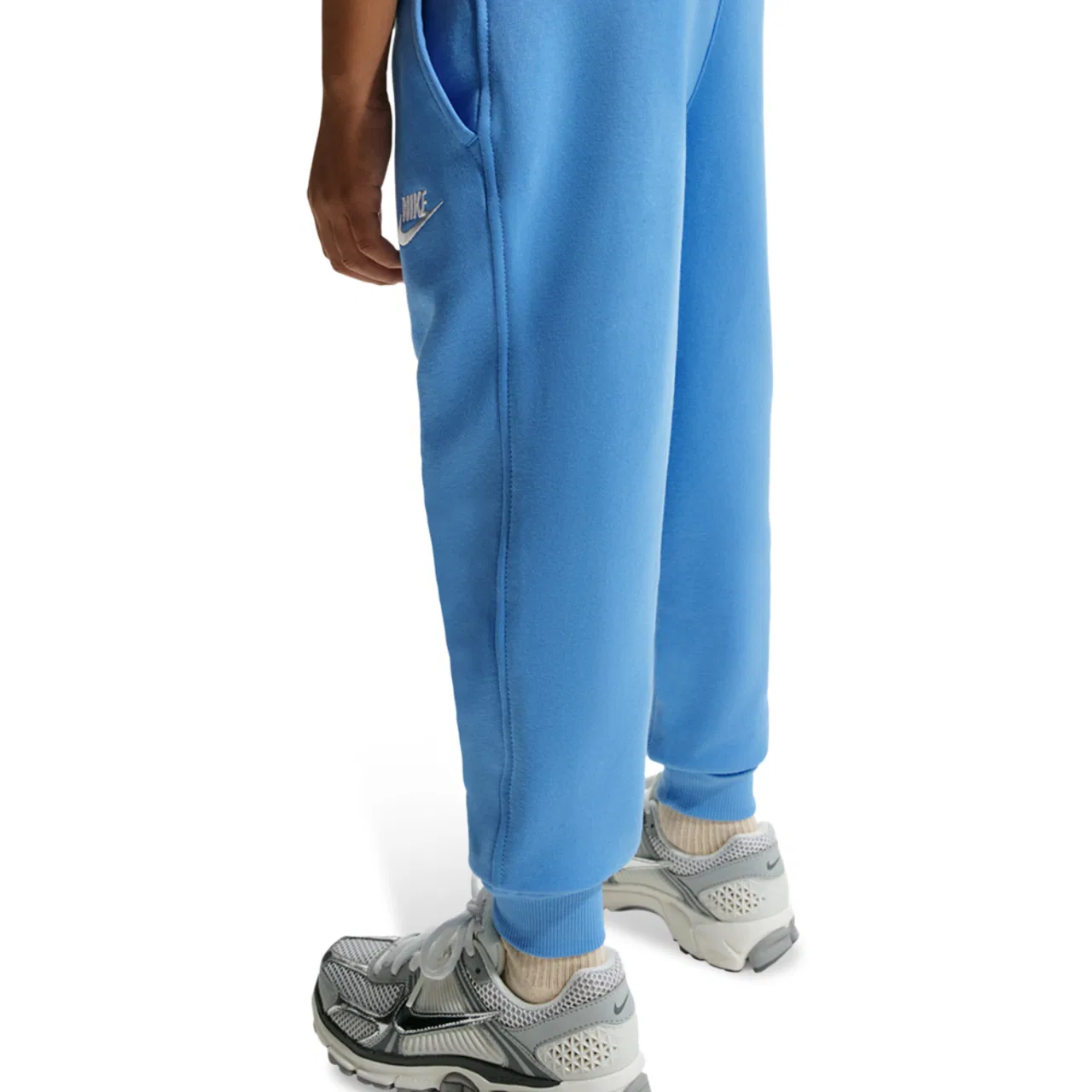 Брюки для мальчиков Club LBR Fleece Nike, цвет University Blue/White — фото 2