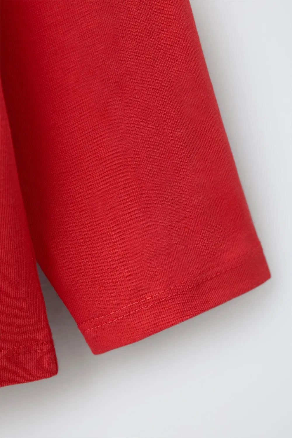 Футболка с принтом в виде сердечек ZARA, Red — фото 4