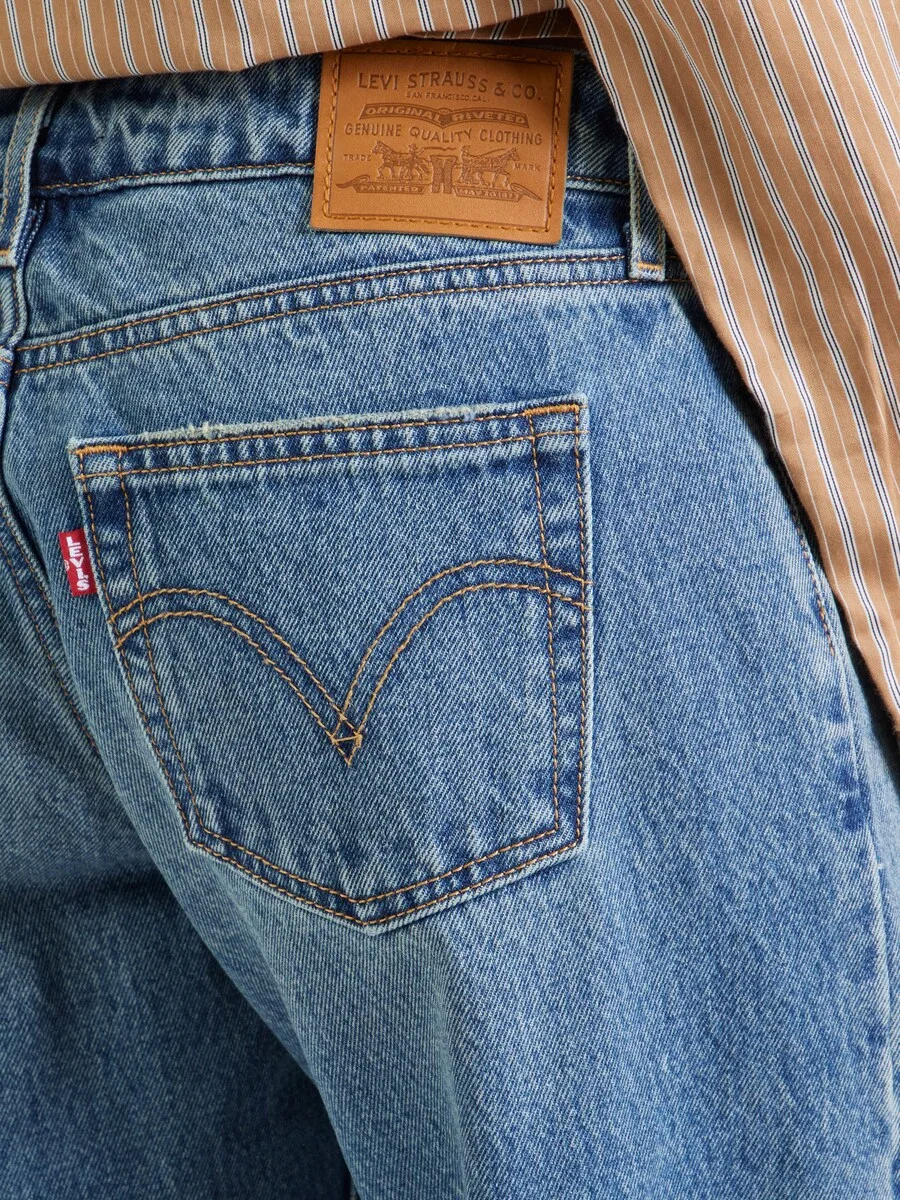 Джинсы LEVI'S Regular 'LOW LOOSE' синего цвета — фото 2