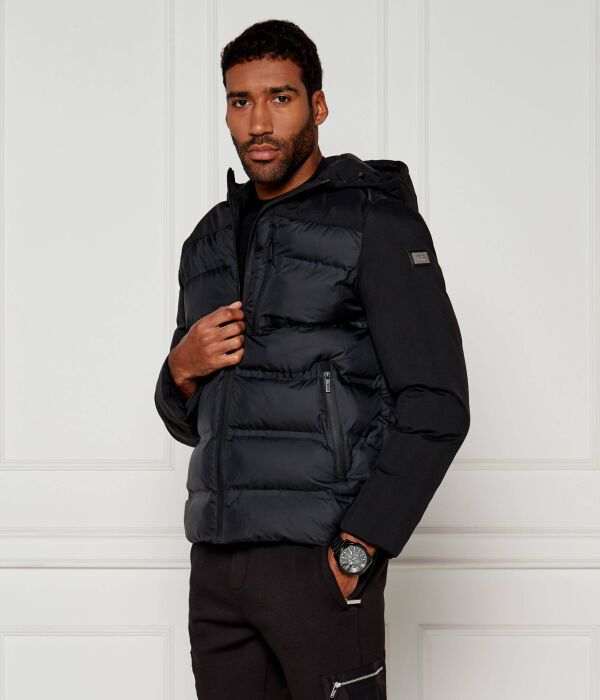 

Куртка Regular fit Karl Lagerfeld, черный