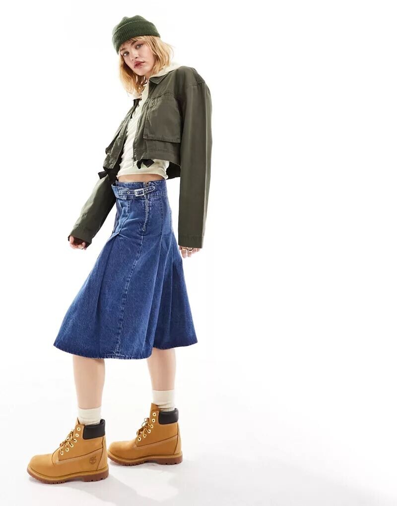 

Синяя плиссированная джинсовая юбка до колена ASOS