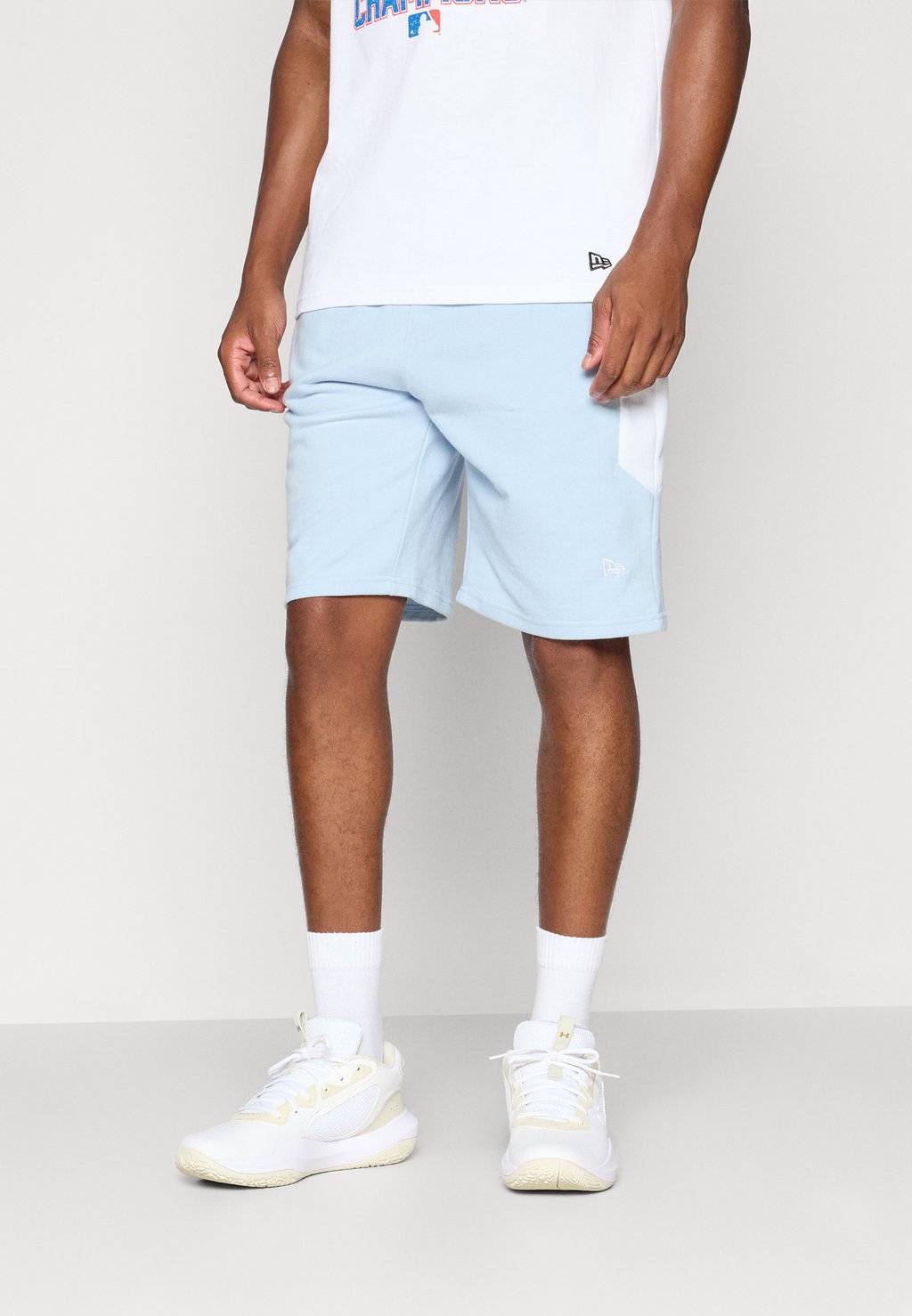 

Спортивные шорты MLB LOS ANGELES DODGERS RAGLAN SHORT - Club wear New Era, светло-голубой