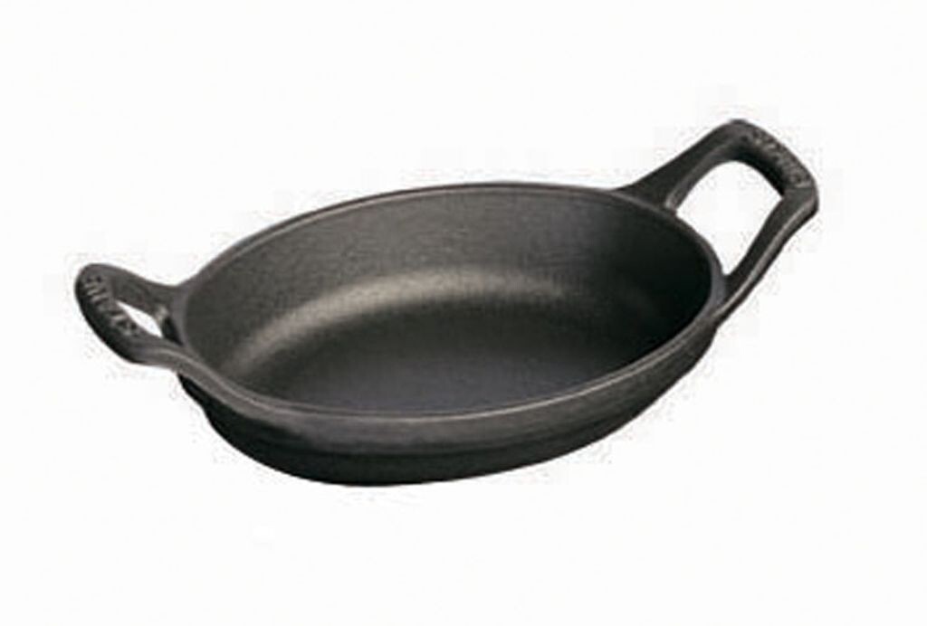

Мини-тарелка Staub овальная форма для запекания 15 см черная, черный