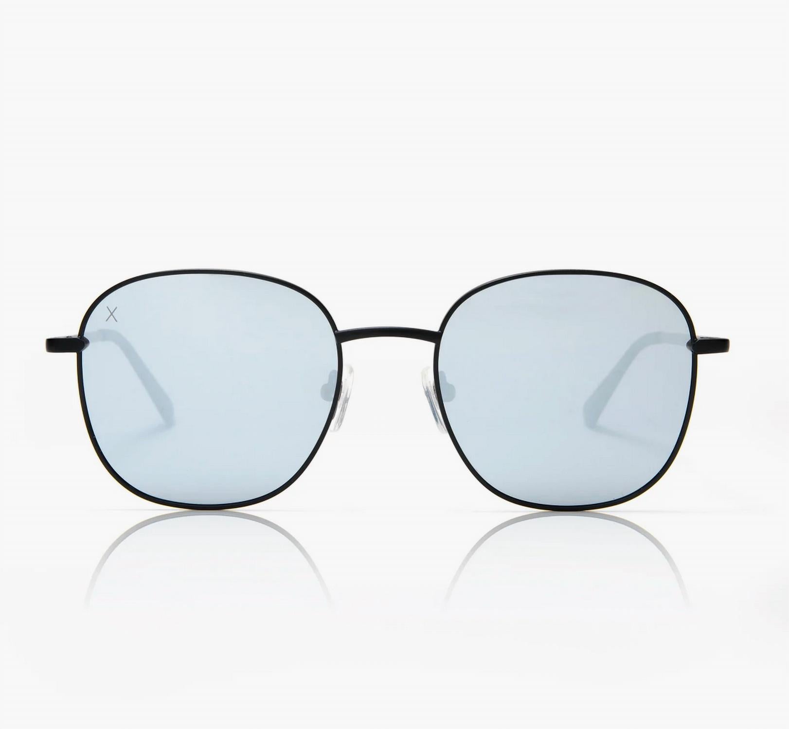 

Женские солнцезащитные очки Avalon Sunnies черного цвета falcon park