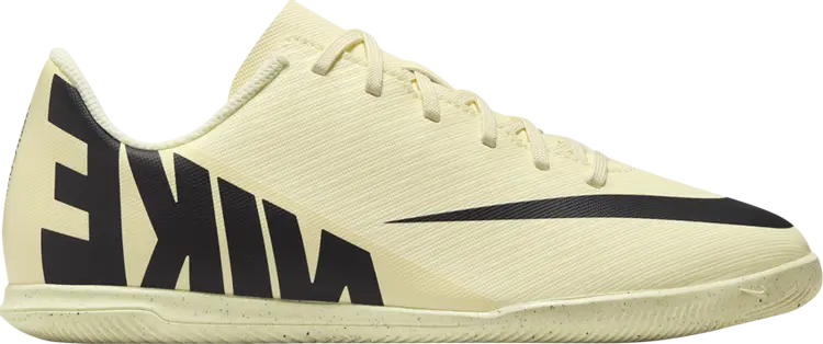 

Кроссовки Mercurial Vapor 15 Club IC GS 'Mad Ready Pack', кремовый