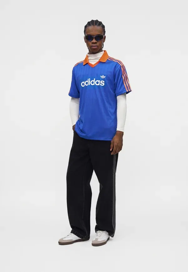 Футболка поло Adidas Originals, синий/оранжевый — фото 2