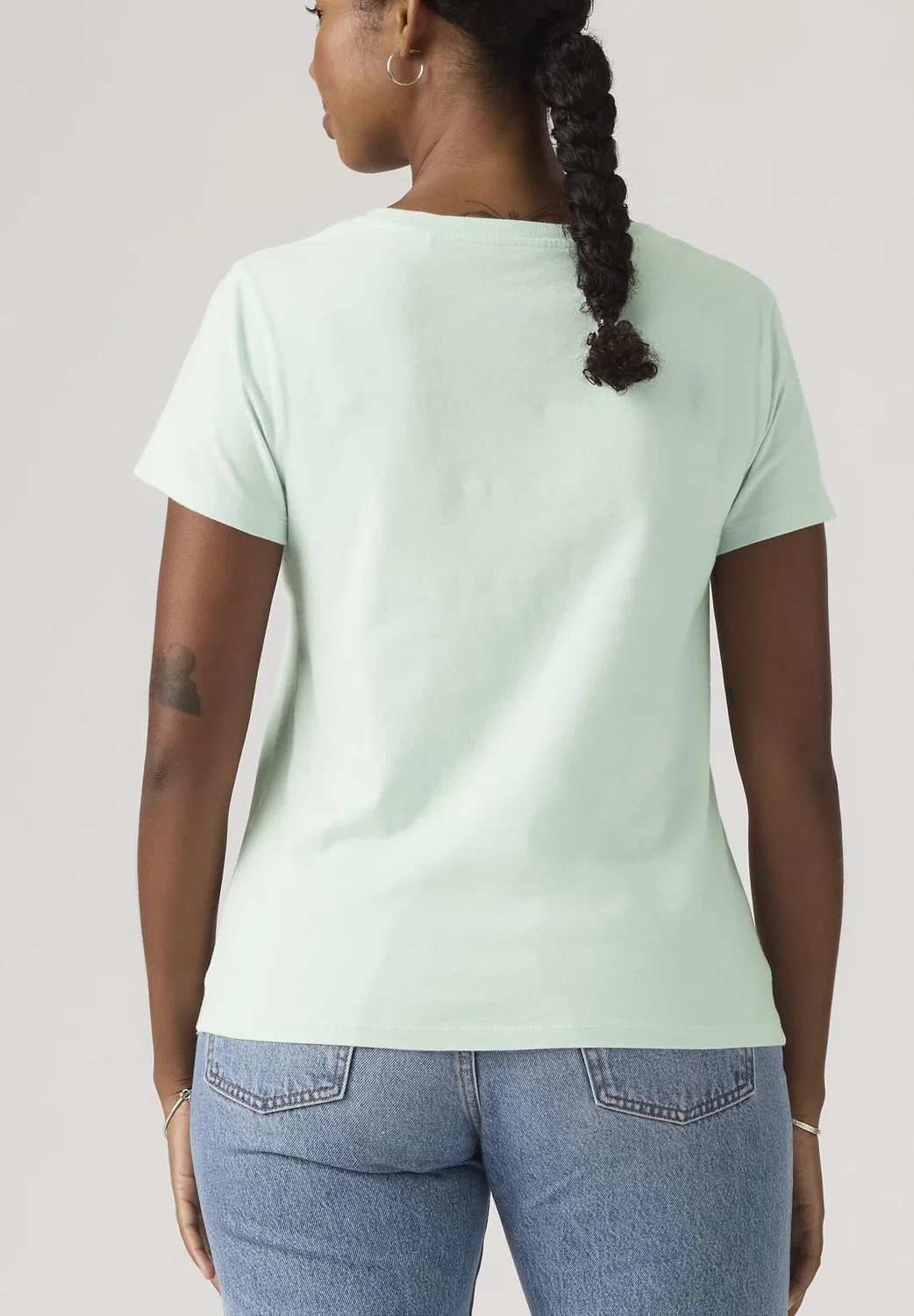 Женская футболка с V-образным вырезом Perfect Vneck Levi's, Pale Blue — фото 4